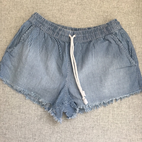 Aerie Striped Shorts - Picture 4 of 5